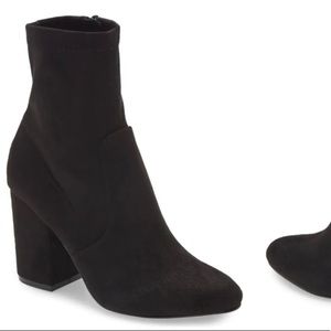 Steve Madden ankle Suede Booties